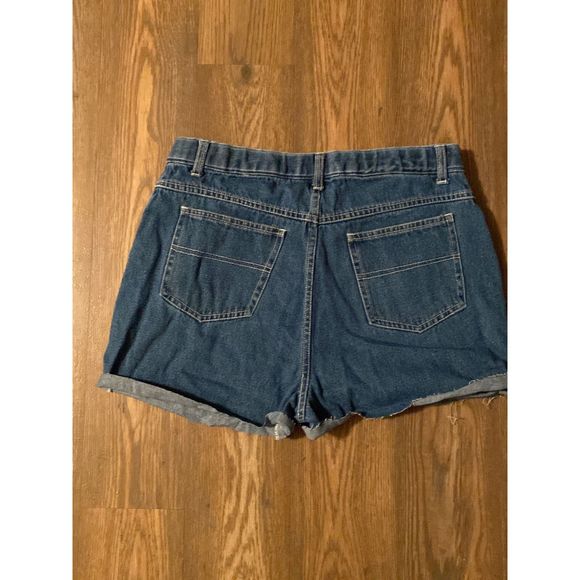 Y2K cut off denim shorts - Picture 5 of 5